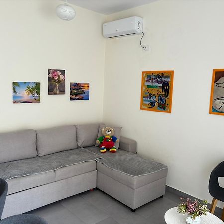 Apartament Kris In Durres Plazh Exteriör bild