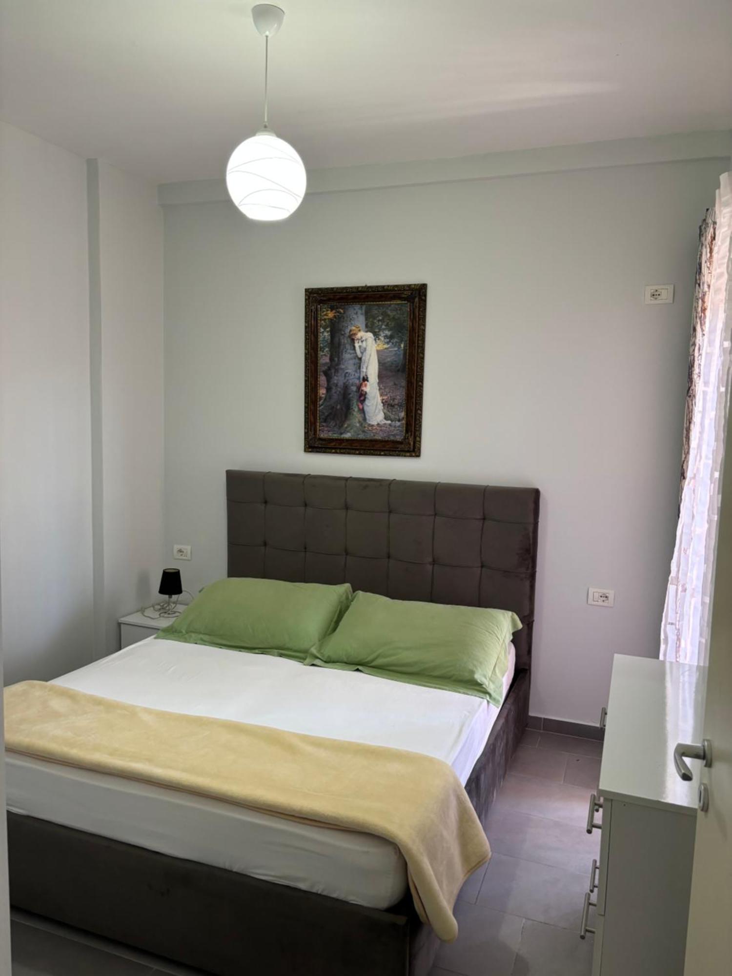 Apartament Kris In Durres Plazh Exteriör bild